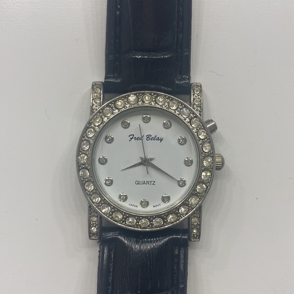 Watch - Picture 2 of 3